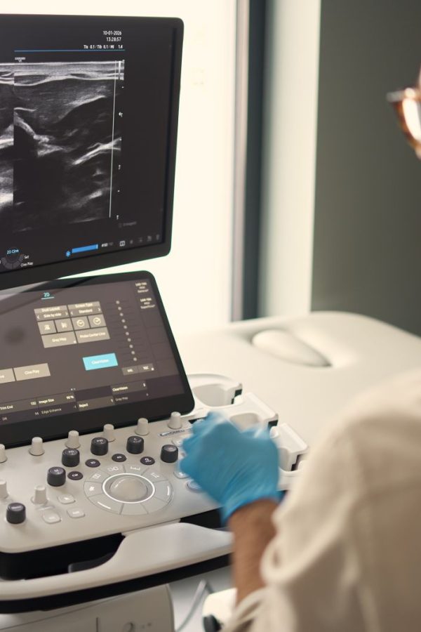 Analiza obrazu ultrasonograficznego podczas badania USG narządu ruchu - diagnostyka ortopedyczna Warszawa